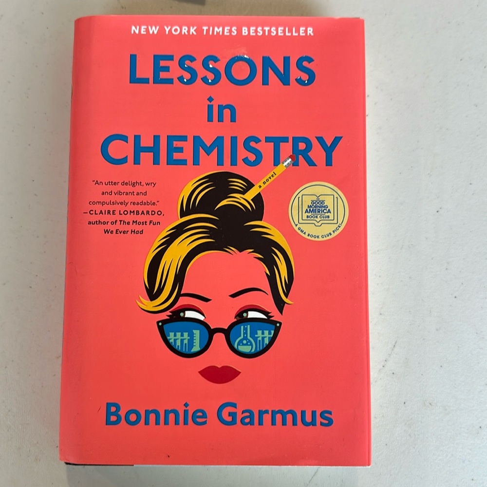 Lessons‎ in Chemistry Book